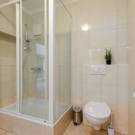 فيلة Seaside By Jr