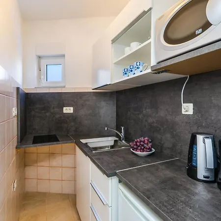 Seaside By Jr فيلة